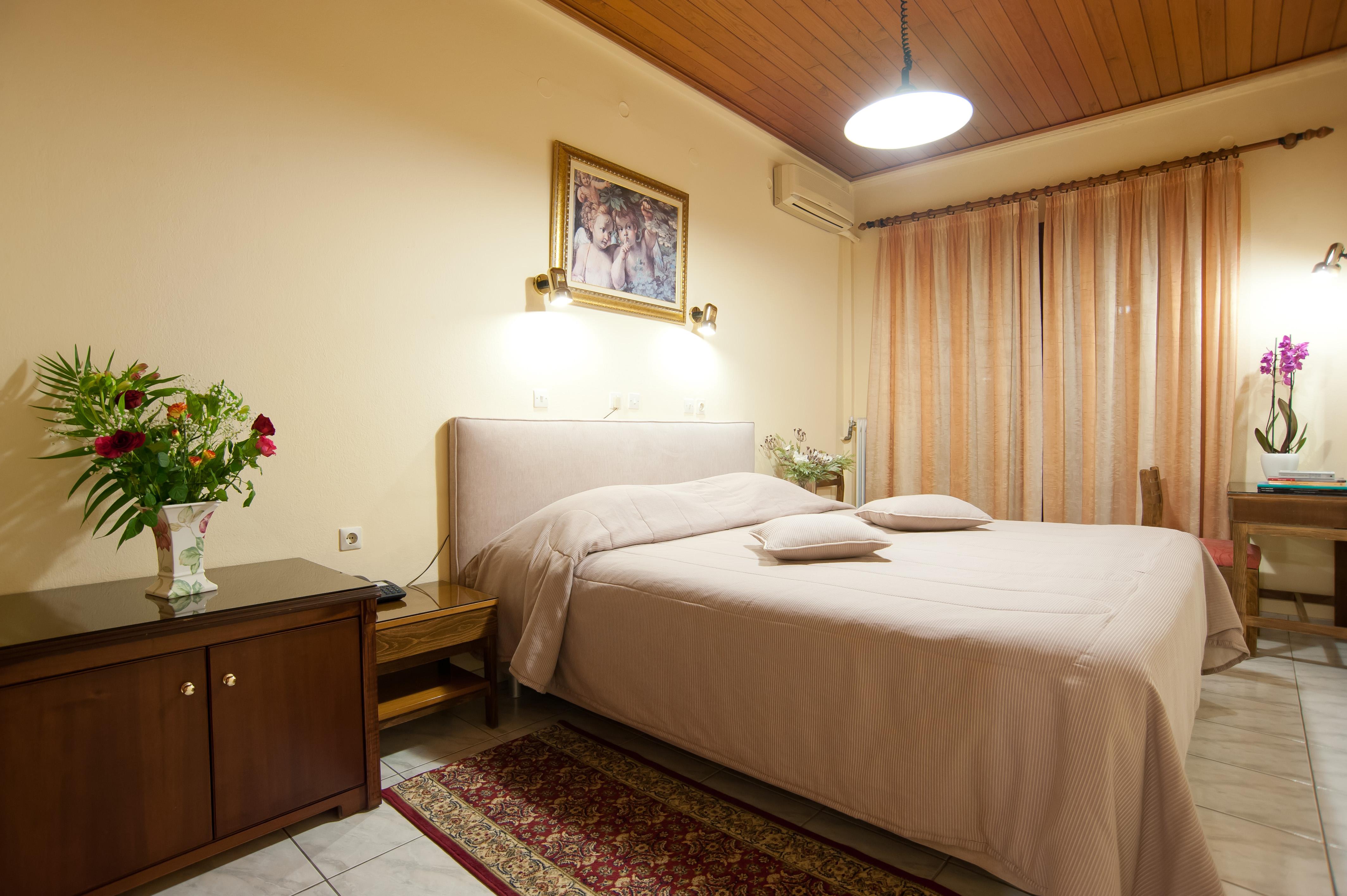 Hermes Delphi Hotel Bagian luar foto